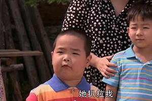 你为什么推人那小女孩是什么意思
