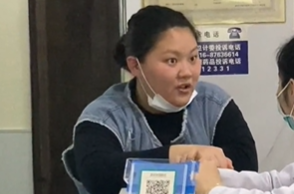 看这表情就感觉故事不简单