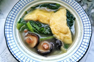 蛋餃肉絲是什么意思