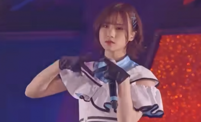 無表情love