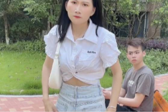 臭小子就會(huì)裝 是什么意思