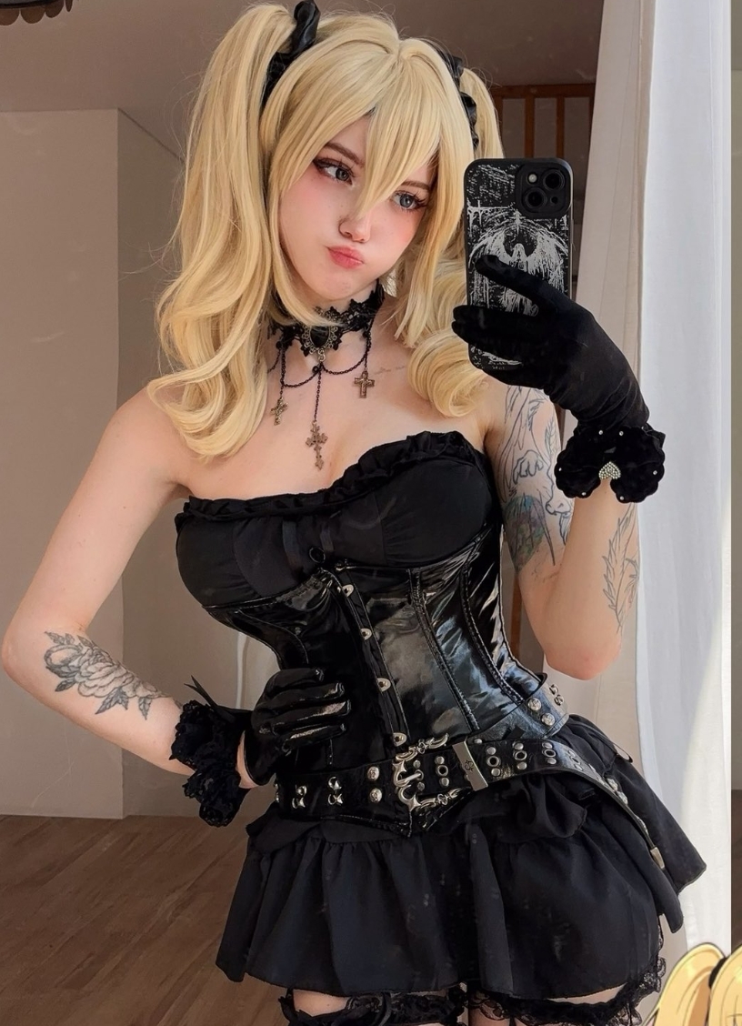 ?馬斯克AI女友Ani引爆Cosplay熱潮 