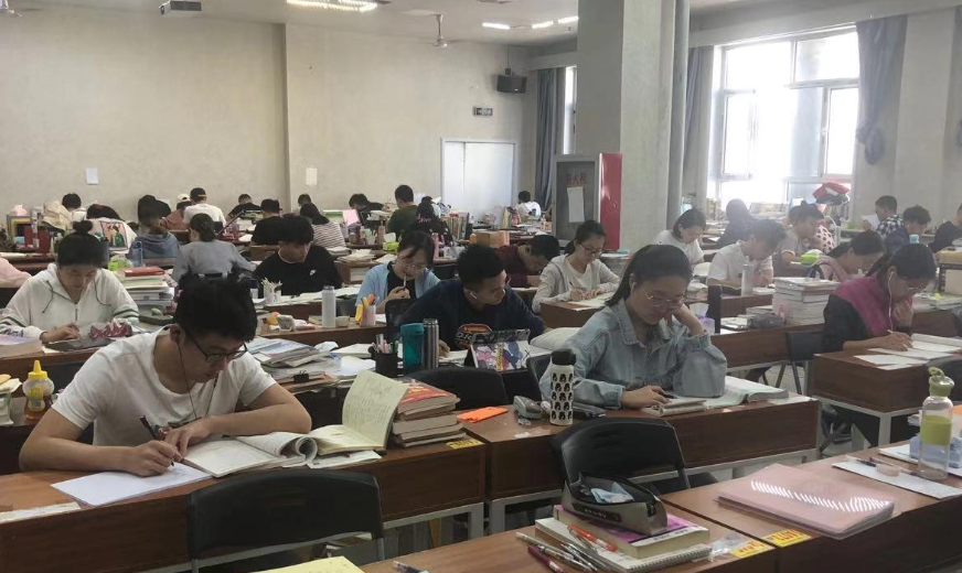 班味探測器