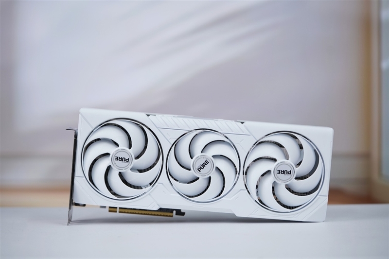 AMD RX 9070 GRE显卡将升级16GB显存版本