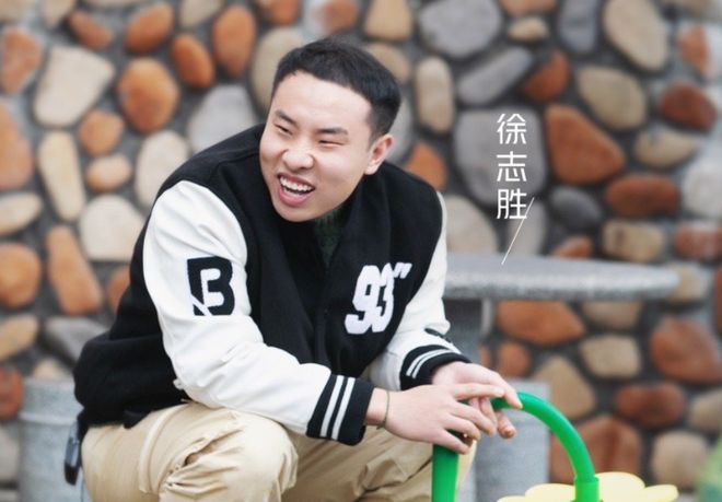 带刺的玫瑰