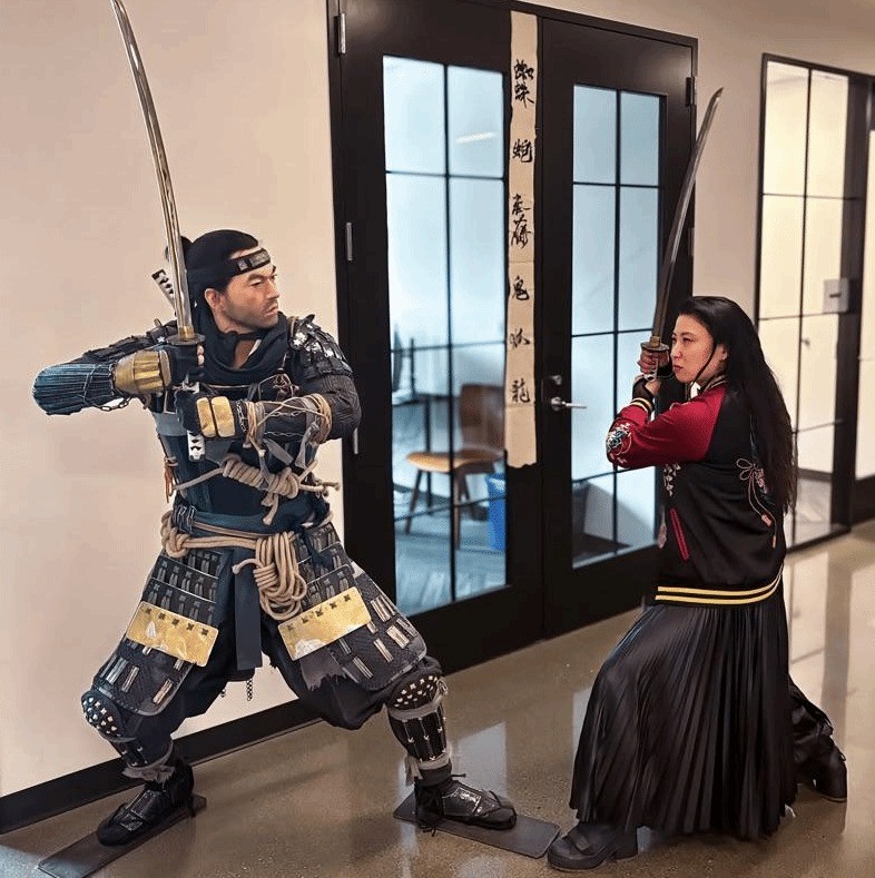 《羊蹄山之魂》主演与《对马岛》主角同框