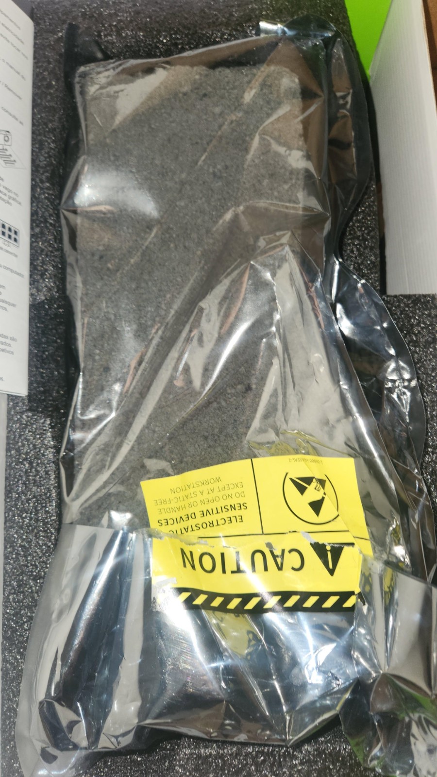 网购RTX 5080显卡变真砖 亚马逊再现调包骗局