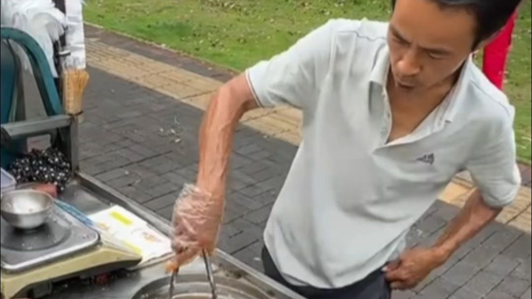 鸡排主理人