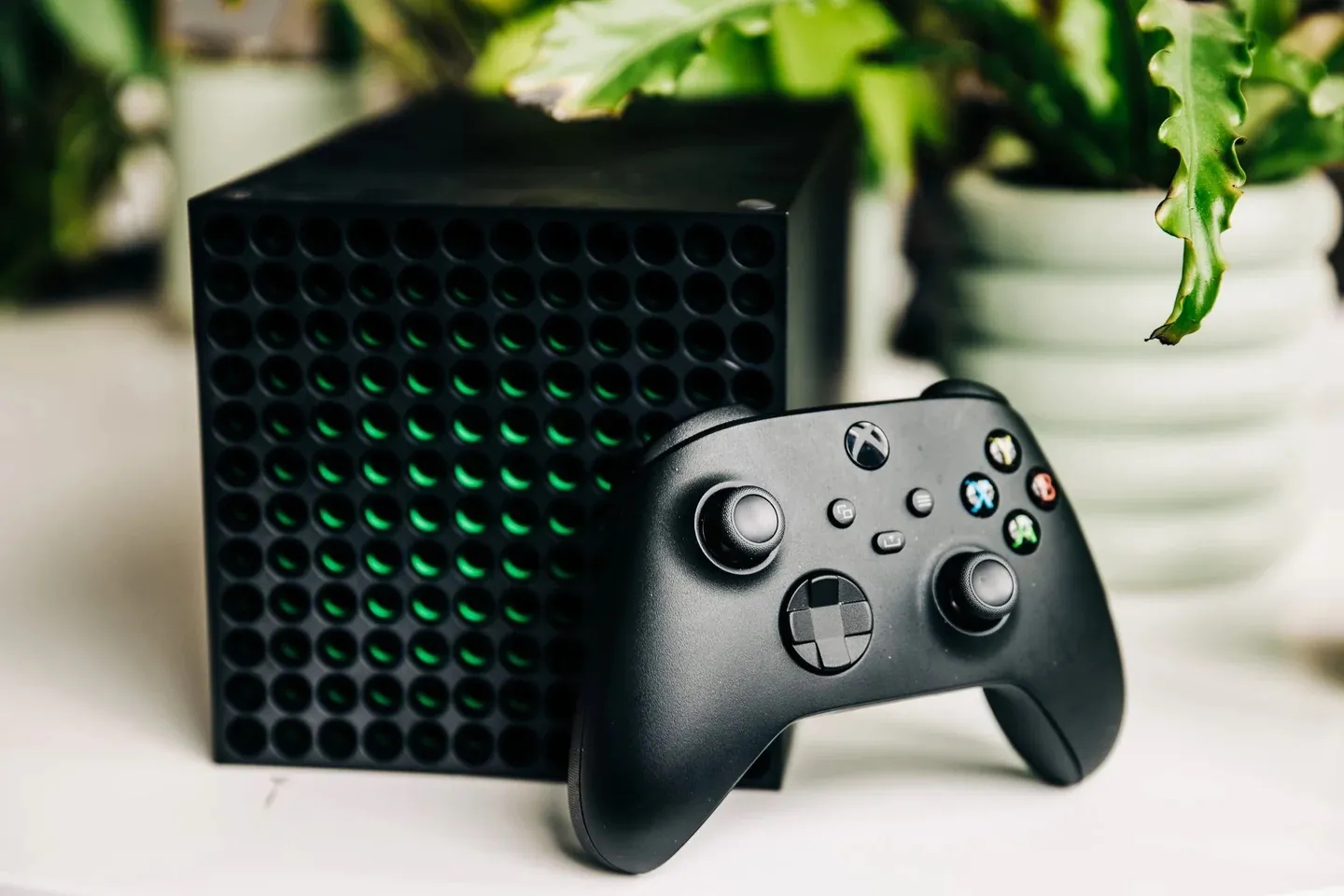 ‌多家零售商下架Xbox硬件 微软游戏业务转型引关注