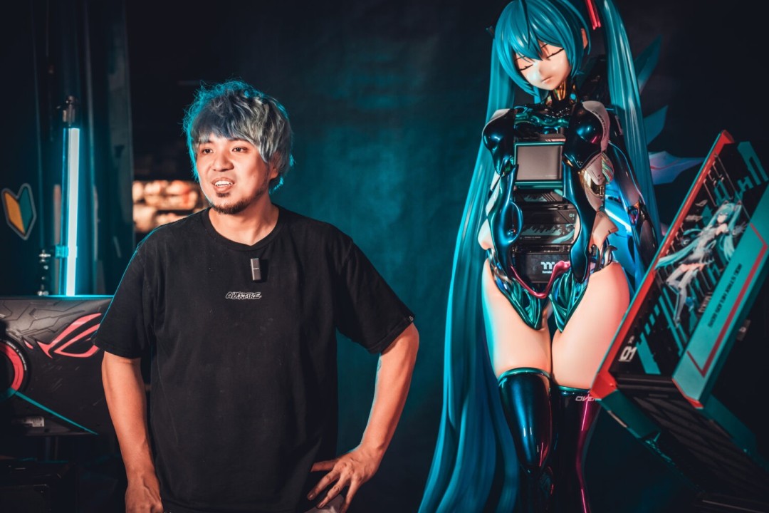 全球首台初音未来主题电竞主机即将亮相WirForce 2025