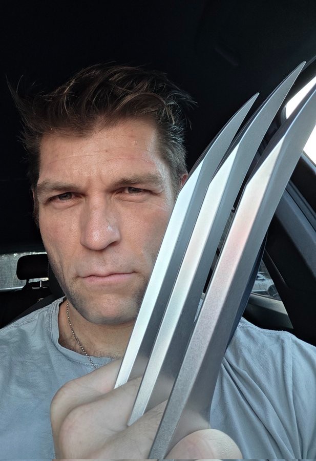 《漫威金刚狼》主演透露2026年情报解禁计划