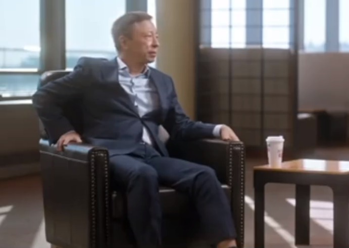 张朝阳分享“四小时睡眠法”:分段睡眠3+1或3+1.5小时