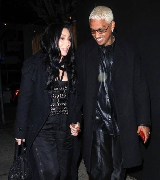 年龄不是问题！乐坛天后雪儿将与小40岁男友结婚