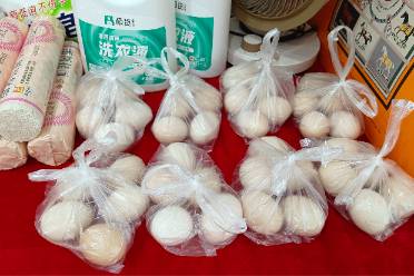 鸡蛋免费抢!是什么意思