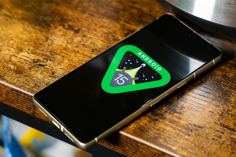 全球存储器市场供应紧张 终端产品面临成本重构