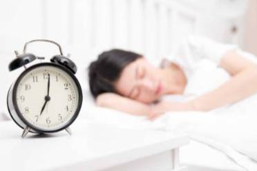 ‌张朝阳睡眠法引发医学专家争议