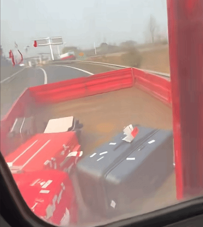 ‌黄晓明再度上演现实版《人在囧途》：货车奇遇记