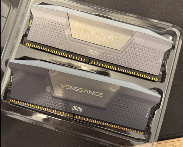 ?DIY玩家需警惕:近期高端內(nèi)存市場出現(xiàn)“燈條掉包”騙局