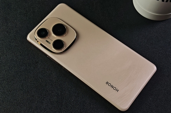 ‌电池容量认知的变迁与行业新标杆‌