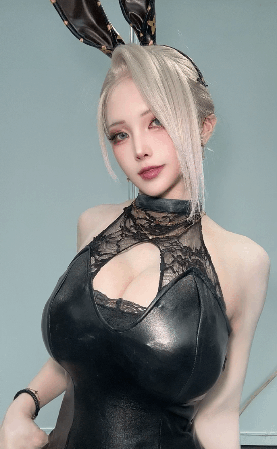 韓國(guó)Coser“Agakong小花生”最新粉色和服寫真發(fā)布