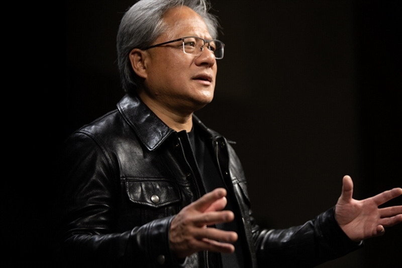 黄仁勋评AI神话:行业炒作多于现实