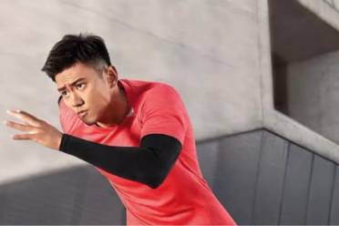 皮鞋与跑鞋，清茶与酒，安稳与自由