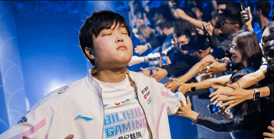 BLG上单选手Bin疑似离队传闻热传，官方暂未回应引发猜测