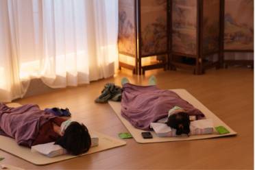 掏空式疗愈是什么意思