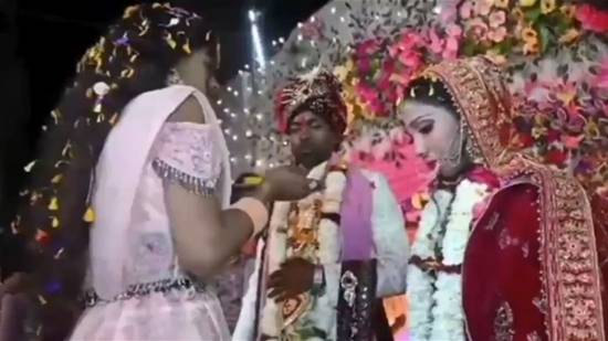印度婚礼惊魂:蒙面枪手袭击新娘,嫌犯疑为旧日追求者