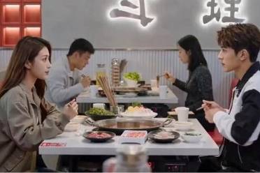 ‌AI演员真假难辨引热议，行业生态面临深度变革‌