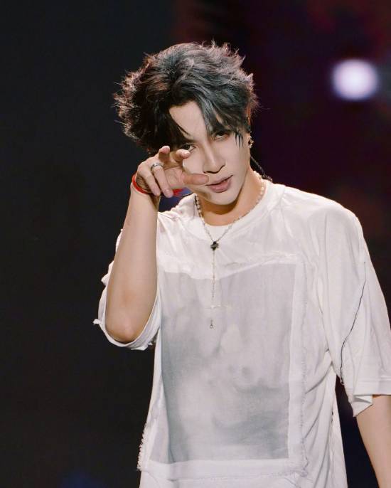 段曦為十年積怨發(fā)聲，隔空喊話(huà)張杰“我也該得一句道歉”?