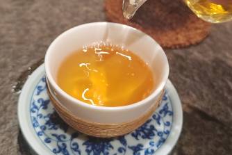 干了这杯乌龙茶是什么意思