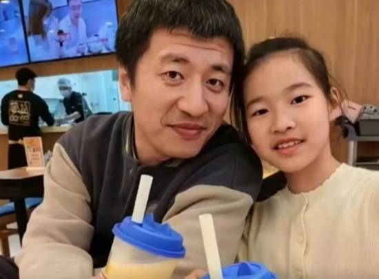 张雪峰被曝生前已立遗嘱 财产全留给女儿 设立工资保障金