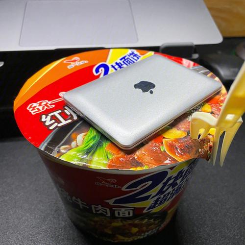 iPad盖泡面