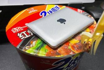 iPad盖泡面是什么意思