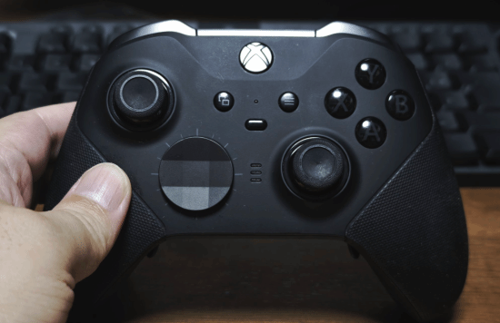 日本玩家71元网购竟收到Xbox精英手柄2代
