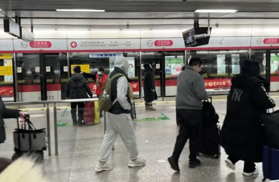 警惕!杭州地铁“卖惨”买票骗局曝光